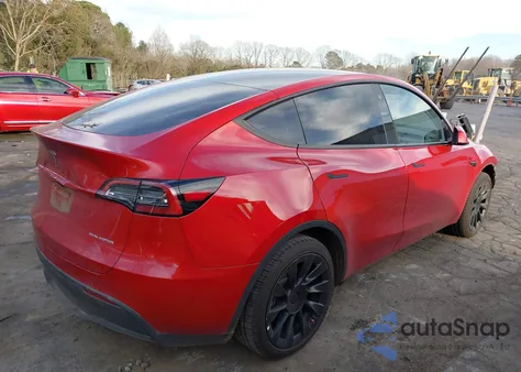 2023 Tesla Model Y Awd/Long Range Dual Motor All-Wheel Drive z USA, uszkodzony, nr VIN 7SAYGDEE3PA099340